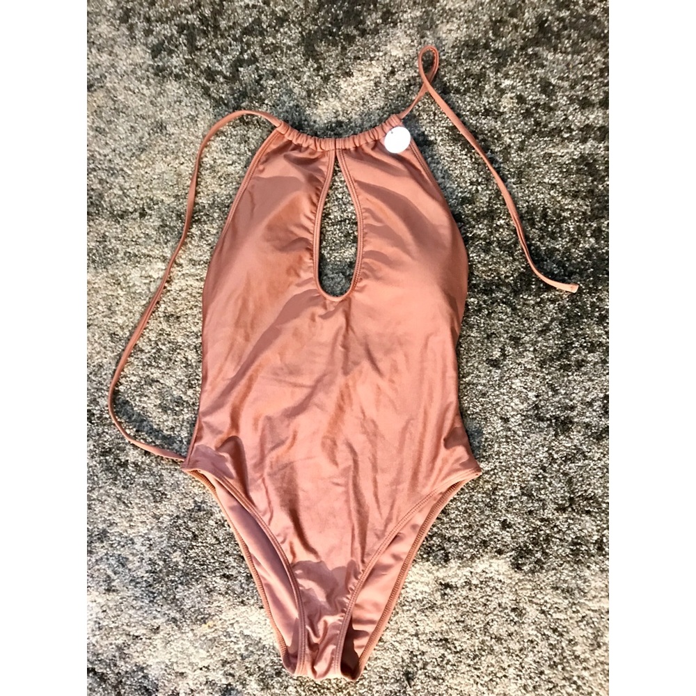 Rust t colored one piece